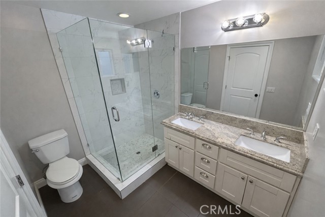 Detail Gallery Image 11 of 31 For 7817 Nagle Ave, North Hollywood,  CA 91605 - 4 Beds | 3 Baths