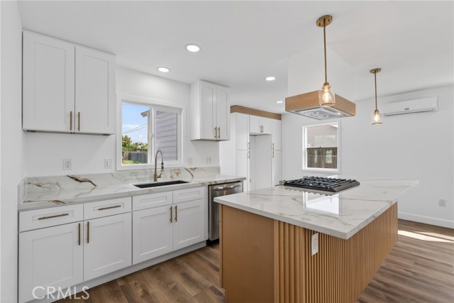 Detail Gallery Image 18 of 31 For 1095 E Phillips Blvd, Pomona,  CA 91766 - 2 Beds | 1 Baths