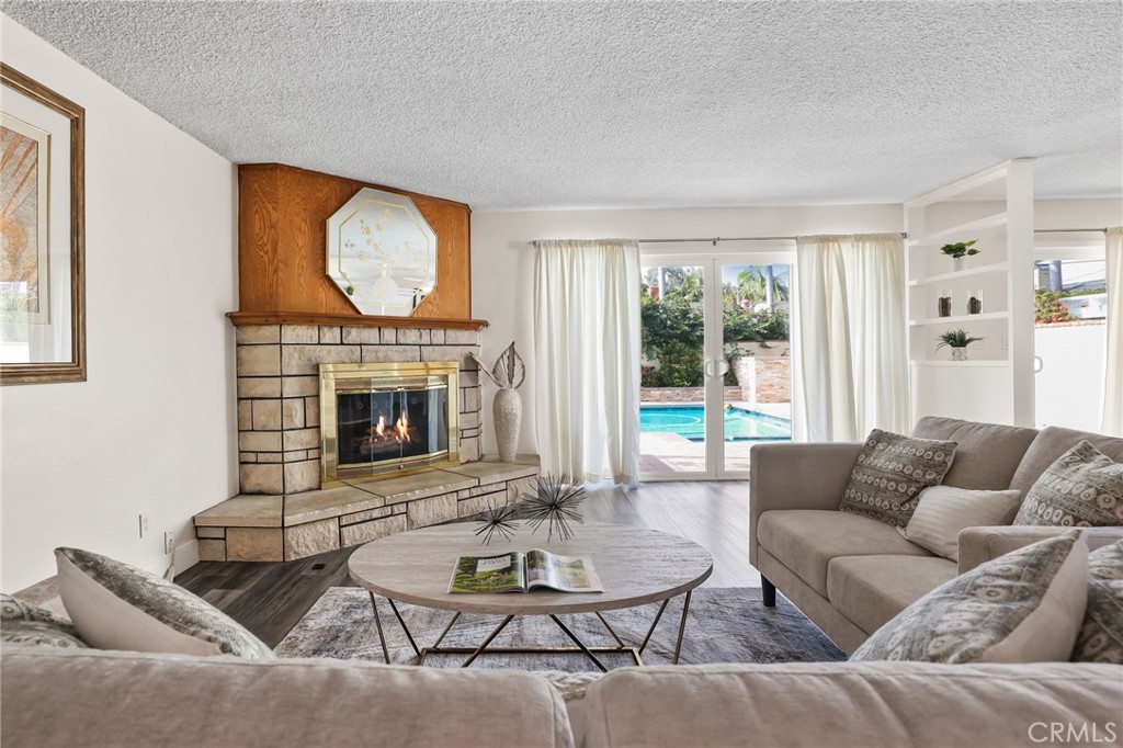 MLS #PW25262615 image #6