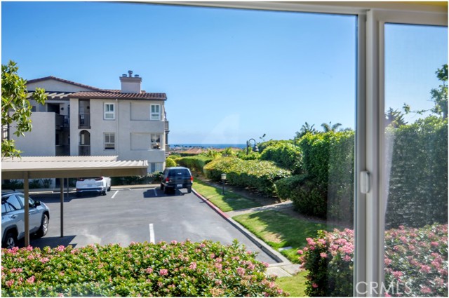 Detail Gallery Image 2 of 31 For 48 Corniche Dr #D,  Dana Point,  CA 92629 - 1 Beds | 1 Baths