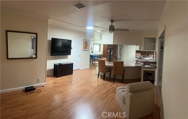 96 Calle De Espacio, Palm Springs CA: https://media.crmls.org/medias/293a0cb9-3e9f-4113-ad22-c5f54dc4ceac.jpg