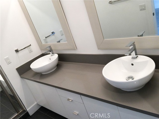 Detail Gallery Image 31 of 34 For 4201 Pennsylvania Ave, La Crescenta,  CA 91214 - 3 Beds | 2/1 Baths