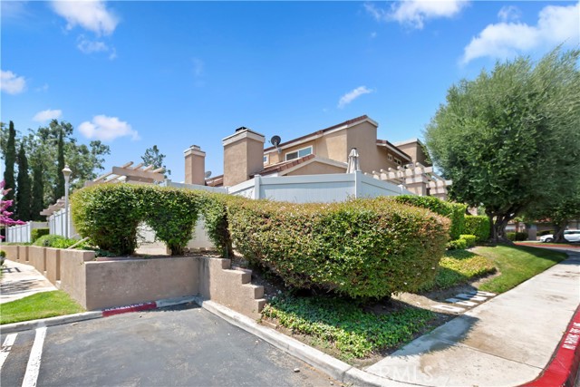 Detail Gallery Image 3 of 30 For 8360 Gabriel Dr a,  Rancho Cucamonga,  CA 91730 - 3 Beds | 2/1 Baths