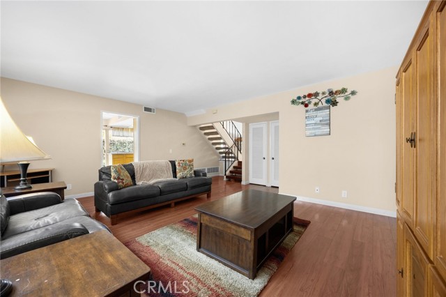 Detail Gallery Image 25 of 36 For 9906 Cedar Ct, Cypress,  CA 90630 - 3 Beds | 2/1 Baths