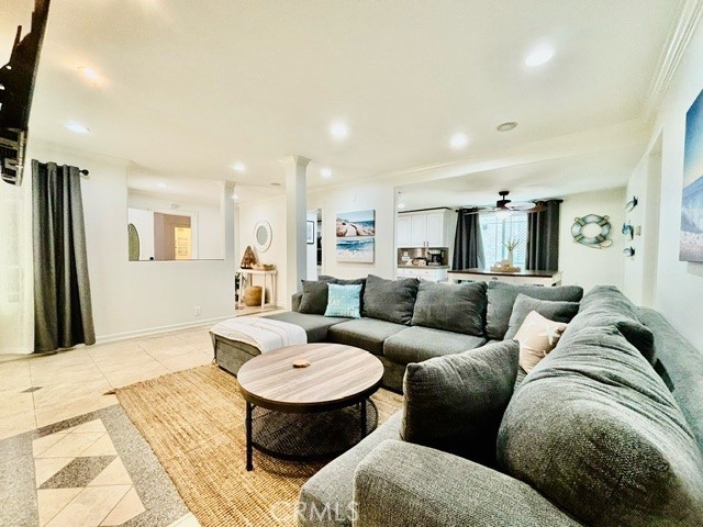 4819 RIVER Avenue, Newport Beach CA: https://media.crmls.org/medias/293aae2d-7a20-462d-aeb7-0370ae4b5ba4.jpg