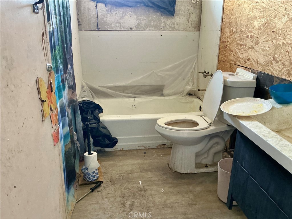 https://media.crmls.org/medias/293b7ab1-ce5d-4523-9e74-4b888d6bd024.jpg?preset=X-Large