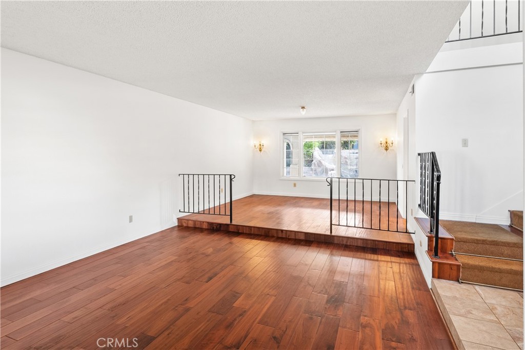 MLS #IG25248153 image #7