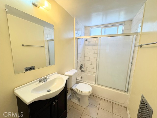 418 N Marguerita Avenue, Alhambra CA: https://media.crmls.org/medias/293c12ca-c837-4539-aca8-ff3b278ad78a.jpg