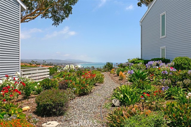 33611 Dana Vista Drive, Dana Point CA: https://media.crmls.org/medias/293c6e75-e57f-4691-ab73-50bc771a0499.jpg