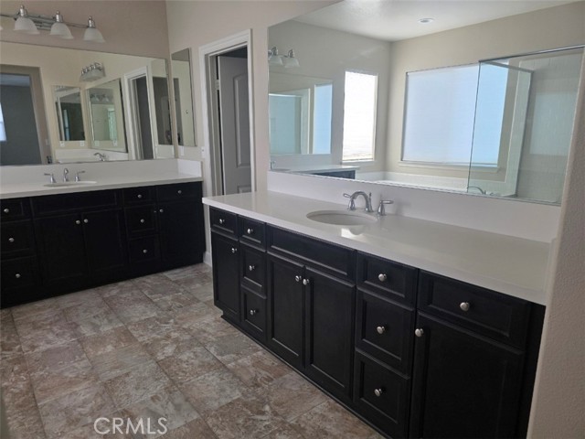 Detail Gallery Image 9 of 18 For 33217 Kilroy Rd, Temecula,  CA 92592 - 4 Beds | 3/1 Baths