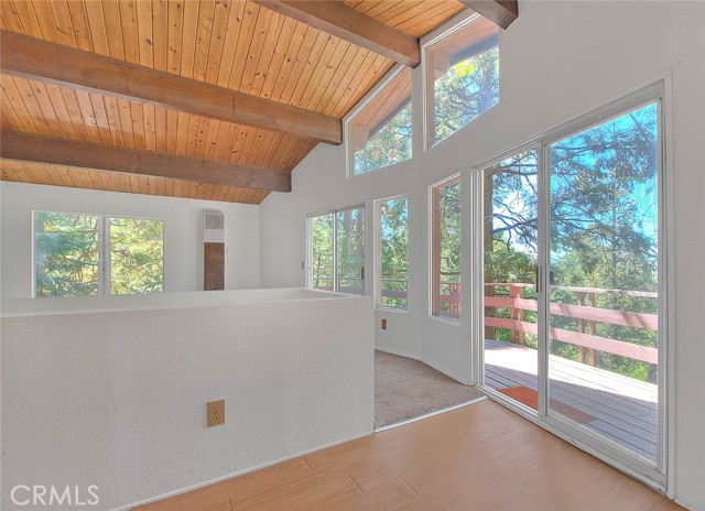 Detail Gallery Image 13 of 35 For 23771 Lakeview Dr, Crestline,  CA 92325 - 2 Beds | 1/1 Baths