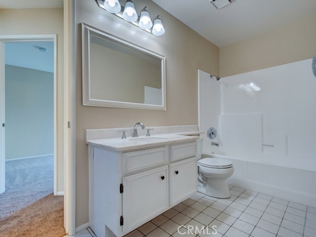 Detail Gallery Image 12 of 22 For 115 Stanford Ct #50,  Irvine,  CA 92612 - 2 Beds | 1/1 Baths