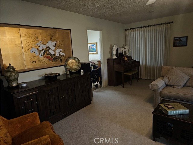 Detail Gallery Image 9 of 26 For 2637 Mirada St, Highland,  CA 92346 - 4 Beds | 2 Baths