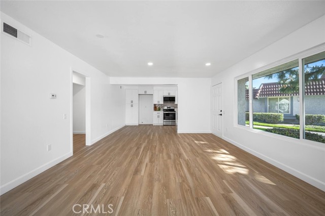 Image 12 of 74 For 11268 Morgen Way