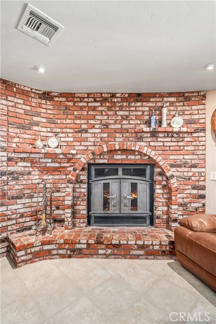 Detail Gallery Image 35 of 69 For 40809 20th St, Palmdale,  CA 93551 - 5 Beds | 2/1 Baths