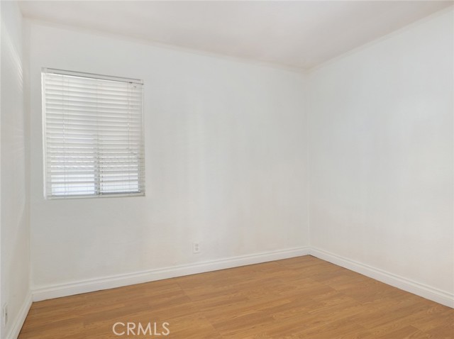 Detail Gallery Image 20 of 36 For 5020 Topanga Canyon, Woodland Hills,  CA 91364 - 2 Beds | 1 Baths