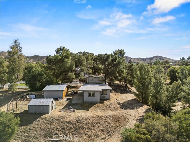 Detail Gallery Image 19 of 22 For 32651 Teller Ave, Agua Dulce,  CA 91390 - 2 Beds | 1 Baths