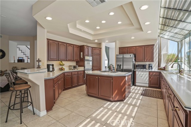 26012 Franklin Lane, Stevenson Ranch CA: https://media.crmls.org/medias/2946a5ae-0c54-4e5d-9468-23dfee58bdb4.jpg