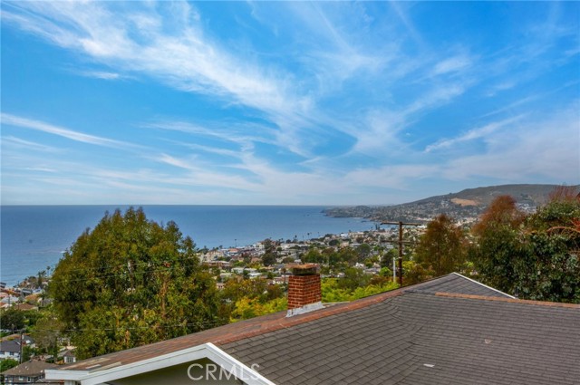 Detail Gallery Image 43 of 48 For 2163 Crestview Dr, Laguna Beach,  CA 92651 - 3 Beds | 2/1 Baths