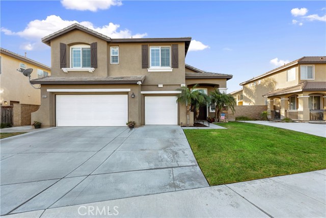 6823 Winterberry Way, Eastvale, CA 92880