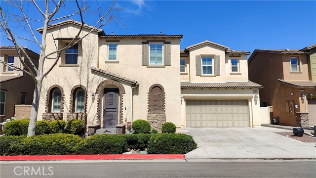 6956 Dublin Drive, Chino CA: https://media.crmls.org/medias/2947895c-e7cf-47a5-b910-89fb75b7142c.jpg