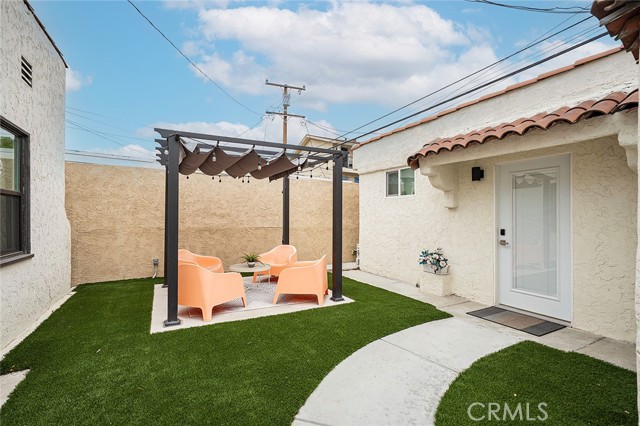 2200 Pine Avenue, Long Beach CA: https://media.crmls.org/medias/2947e933-7142-4ea0-b152-6cbdbc061301.jpg