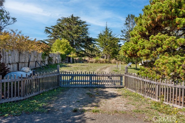 Image 22 of 33 For 15050 Caspar Road