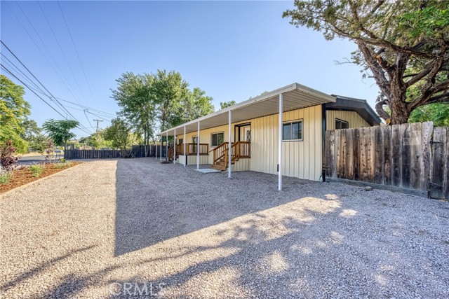 9742 Bonham Road, Lower Lake CA: https://media.crmls.org/medias/294942dd-2797-4336-a103-d86577c8c35a.jpg