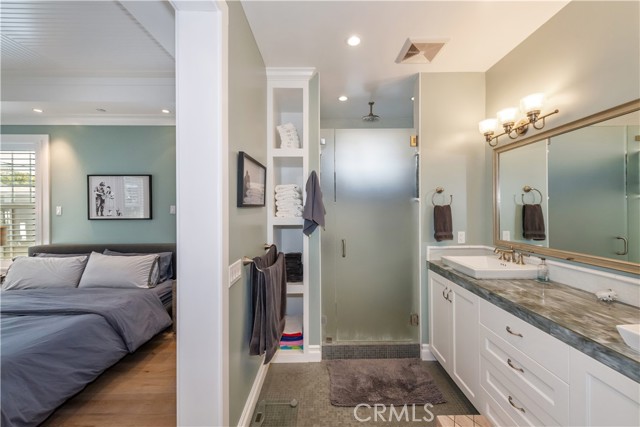 2905 Broad St, Newport Beach CA: https://media.crmls.org/medias/29494e93-8206-44ff-bf1f-83cfefd9a574.jpg