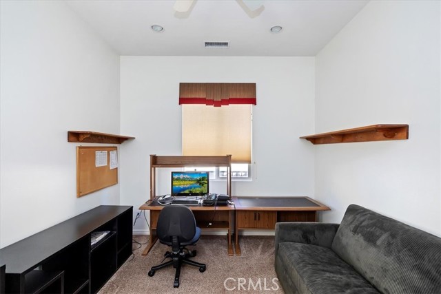 Image 25 of 42 For 23984 Four Corners Court