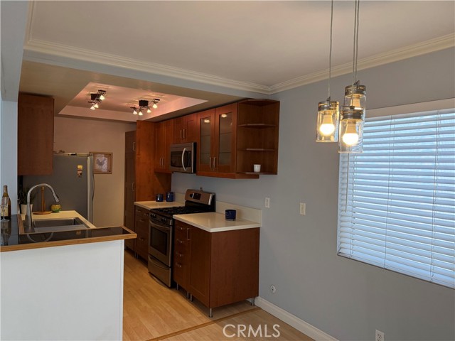 514 .5 Marigold Ave, Corona del Mar CA: https://media.crmls.org/medias/294bf729-4cb6-4266-a045-850e6d051f9d.jpg