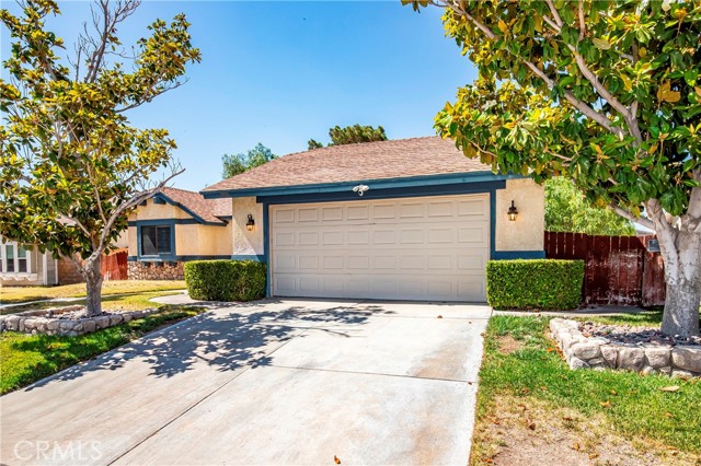 2011 W Avenue K10, Lancaster CA: https://media.crmls.org/medias/294cb694-3f34-4abf-9578-a373e4eb121b.jpg