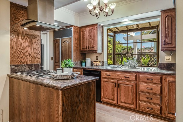 4906 Blackhorse Road, Rancho Palos Verdes, California 90275, 4 Bedrooms Bedrooms, ,1 BathroomBathrooms,Residential,Sold,Blackhorse,PV24079667