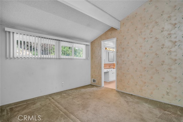 Upstairs bedroom.