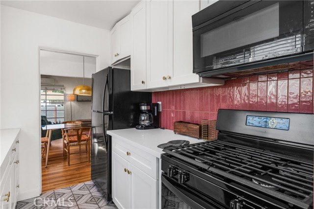 Detail Gallery Image 23 of 48 For 5512 Willowcrest, North Hollywood,  CA 91601 - 3 Beds | 2 Baths