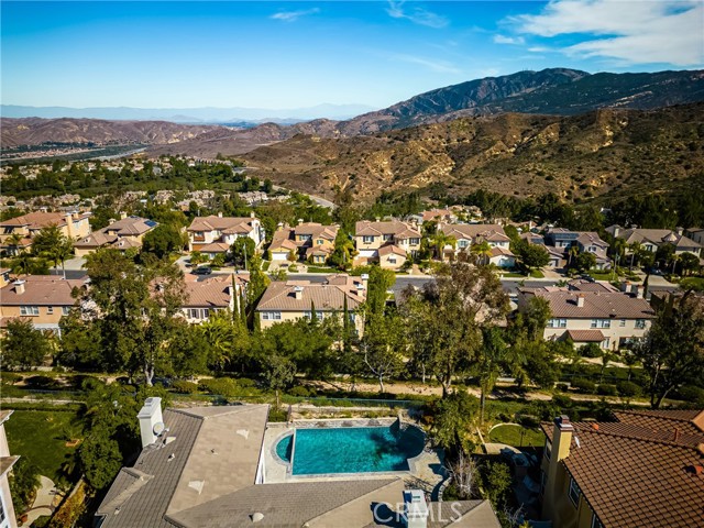 Detail Gallery Image 43 of 44 For 1030 S Summer Breeze Ln, Anaheim Hills,  CA 92808 - 5 Beds | 4/1 Baths