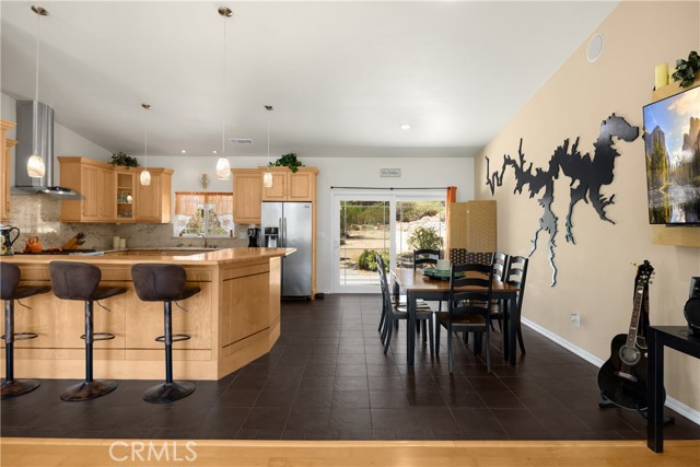 4766 Egret Lane, Paso Robles CA: https://media.crmls.org/medias/294e4b2b-e0e8-4c49-8e4f-9f74d76a40a3.jpg