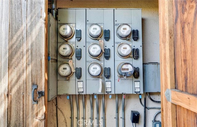 Detail Gallery Image 14 of 38 For 4918 Cahuenga, North Hollywood,  CA 91601 - – Beds | – Baths