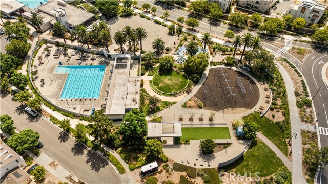 470 Lobata, Irvine CA: https://media.crmls.org/medias/294f73c2-5299-480d-a78b-a2883d288d2c.jpg