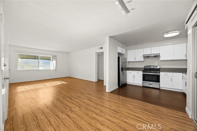 Detail Gallery Image 7 of 21 For 231 S Catalina Ave #5,  Pasadena,  CA 91106 - 2 Beds | 1 Baths