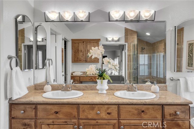 3652 San Joaquin Avenue, Los Alamitos CA: https://media.crmls.org/medias/29513a7f-d2a9-46b7-af8e-27a355a880c9.jpg