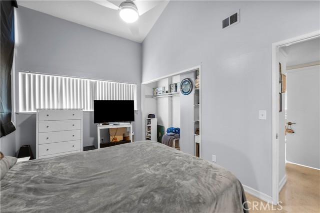 565 Martinique Place, Thousand Oaks CA: https://media.crmls.org/medias/29518c1a-96f6-4808-a627-45cafa1d3d9f.jpg