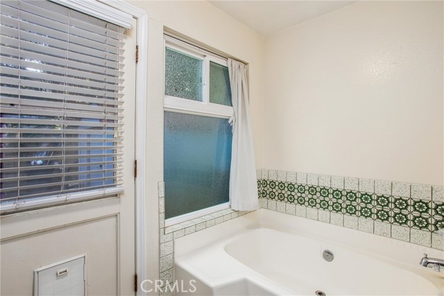 Detail Gallery Image 29 of 48 For 14473 Harvey Ln, Riverside,  CA 92503 - 4 Beds | 2 Baths