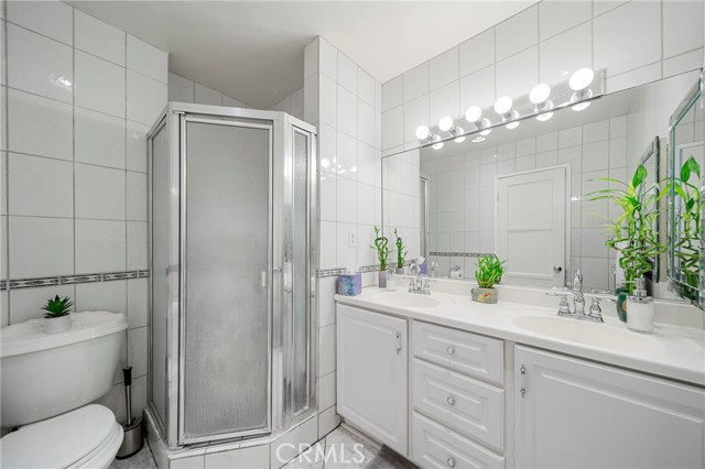 2030 Paloma Street, Pasadena CA: https://media.crmls.org/medias/29526cab-ee7f-431f-b0da-cf6ab2a6c218.jpg
