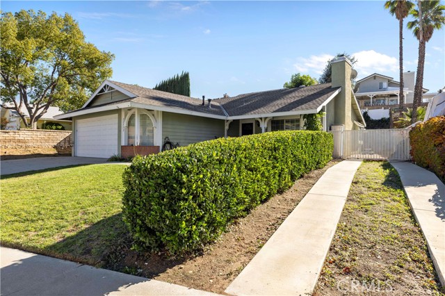 Detail Gallery Image 4 of 43 For 22552 Barcotta, Saugus,  CA 91350 - 3 Beds | 2 Baths