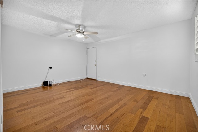 145 Bennett Avenue photo 29