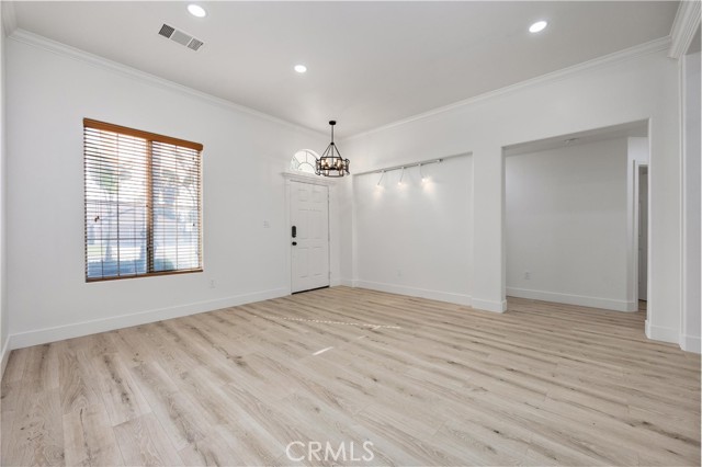 Detail Gallery Image 25 of 56 For 10302 Willow Bend Ct, Bakersfield,  CA 93312 - 4 Beds | 2 Baths