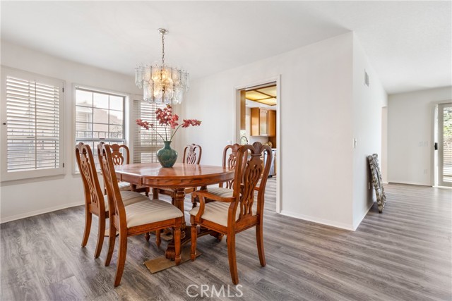 Detail Gallery Image 16 of 38 For 30112 Elizabeth Ct, Agoura Hills,  CA 91301 - 3 Beds | 2/1 Baths