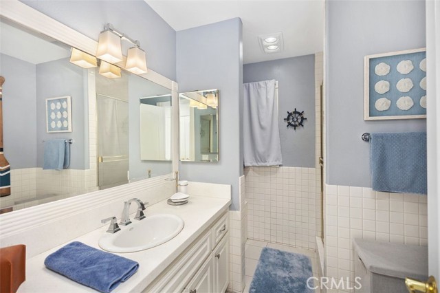 Detail Gallery Image 25 of 74 For 2 via Floritas, San Clemente,  CA 92673 - 4 Beds | 4/1 Baths