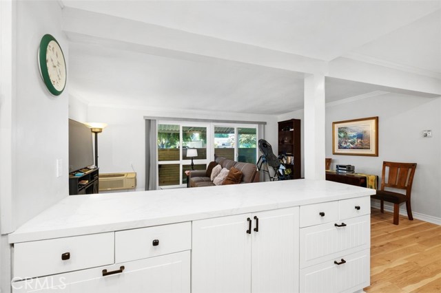 Detail Gallery Image 18 of 60 For 2118 via Puerta #D, Laguna Woods,  CA 92637 - 2 Beds | 2 Baths